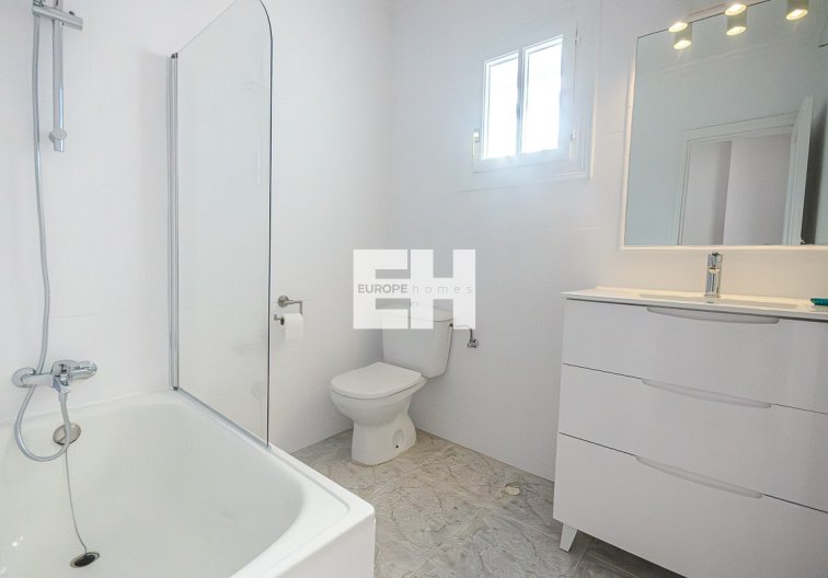 Herverkoop - villa - San Miguel de Salinas - Inland