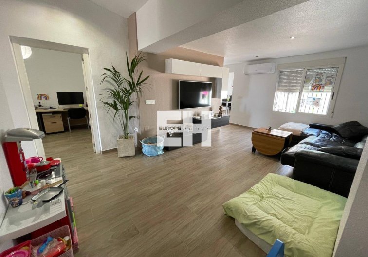 Resale - town house - Pilar de la Horadada - Zona Pueblo