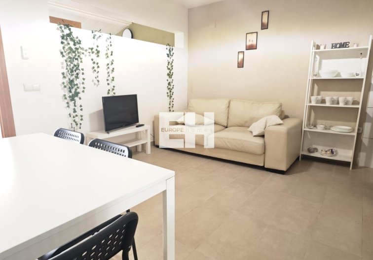 Segunda mano - Bungalow - Torrevieja - Playa del Cura