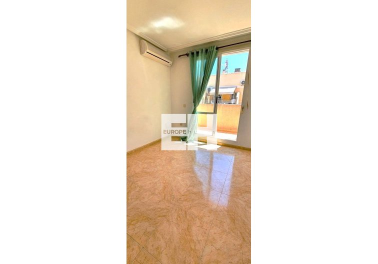 Resale - Penthouse - Torrevieja - Playa de los Locos