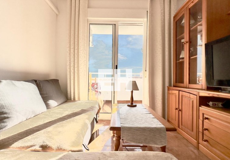 Resale - Apartment - Torrevieja - Centro