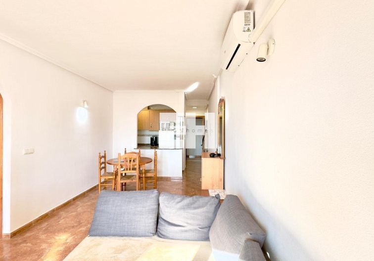 Resale - Apartment - Torrevieja - Centro