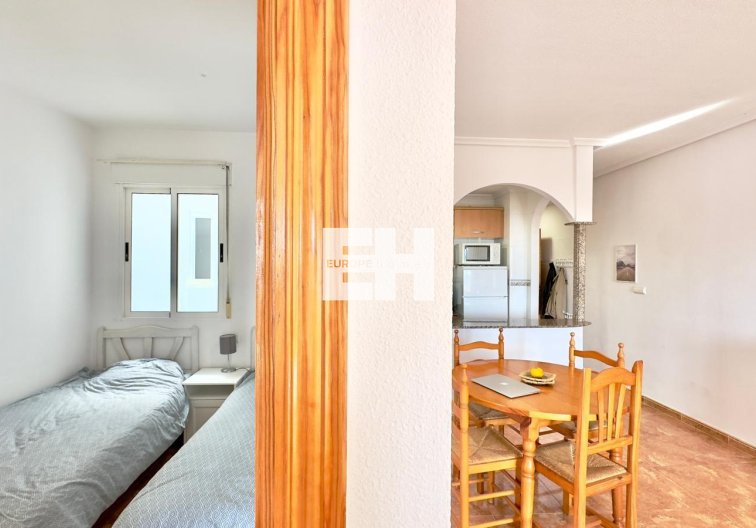 Resale - Apartment - Torrevieja - Centro