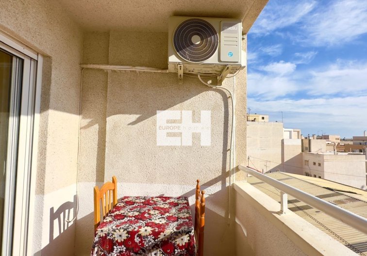 Resale - Apartment - Torrevieja - Centro
