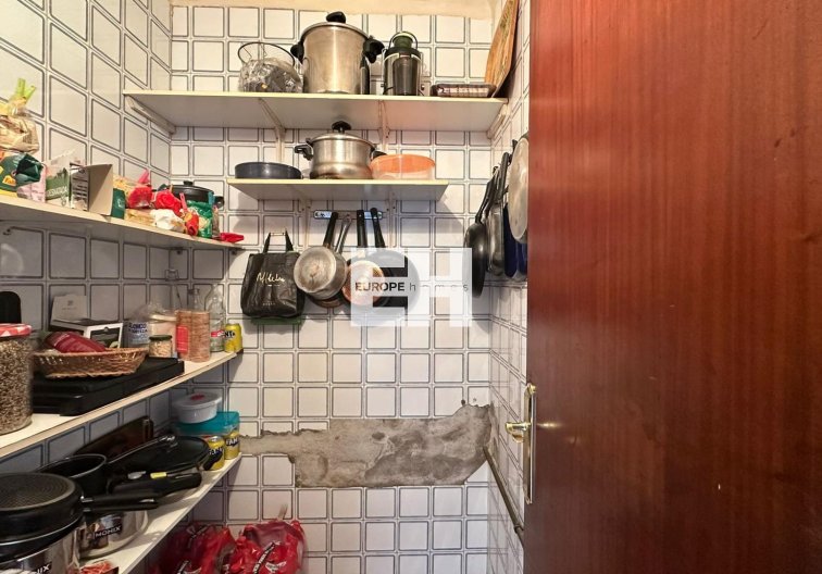 Segunda mano - Apartamento  - Torrevieja - Estacion De Autobuses