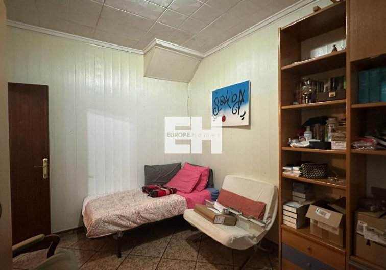 Segunda mano - Apartamento  - Torrevieja - Estacion De Autobuses