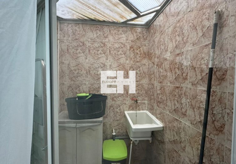 Resale - Bungalow - Orihuela Costa - Los Almendros-la Florida