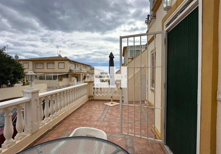 Resale - Bungalow - Orihuela Costa - Los Almendros-la Florida