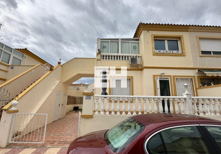 Resale - Bungalow - Orihuela Costa - Los Almendros-la Florida