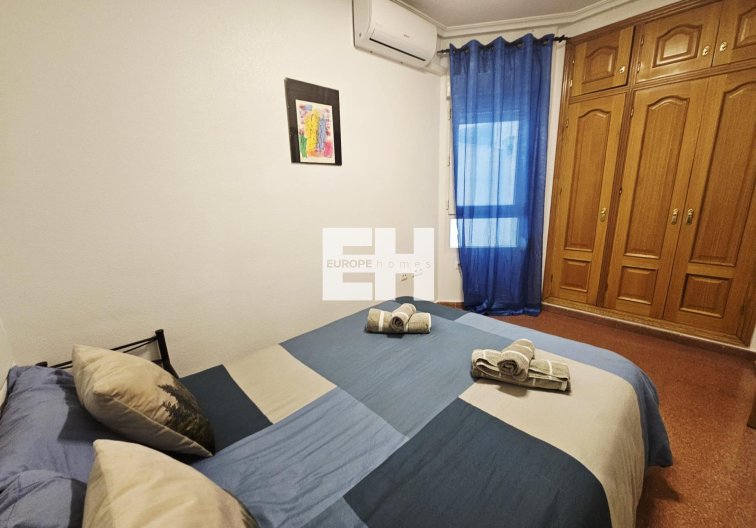 Segunda mano - Apartamento  - Torrevieja - Estacion De Autobuses