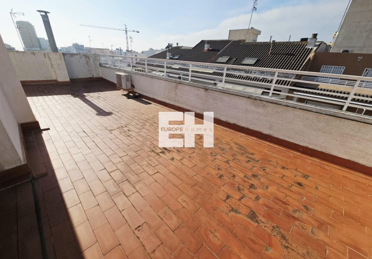 Segunda mano - Apartamento  - Torrevieja - Estacion De Autobuses