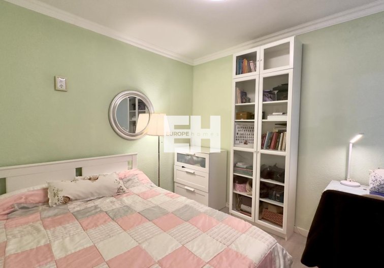 Resale - Apartment - Torrevieja - Centro