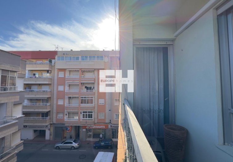 Resale - Apartment - Torrevieja - Centro