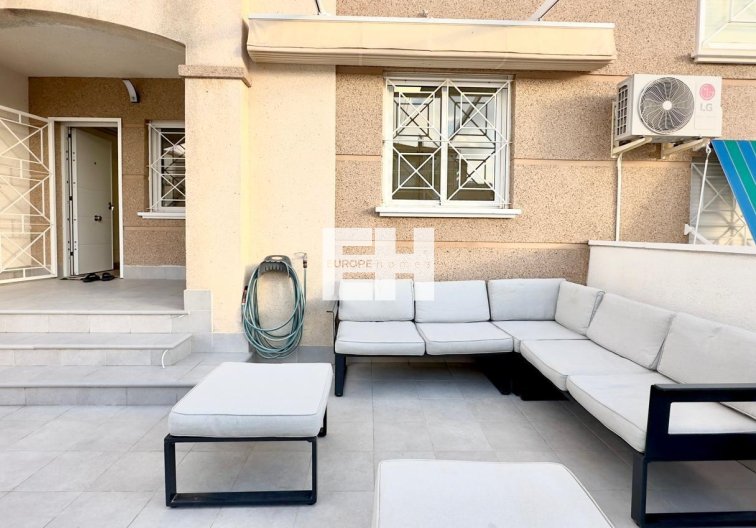 Segunda mano - Bungalow - Torrevieja - Torreblanca