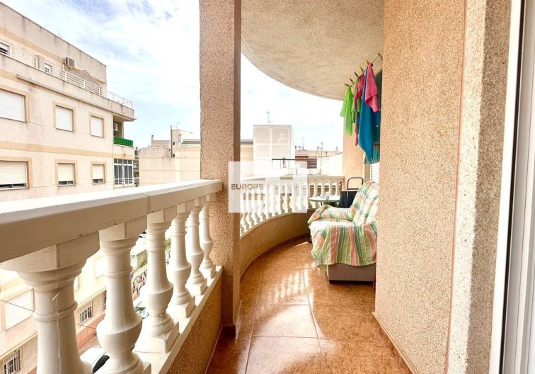 Resale - Apartment - Torrevieja