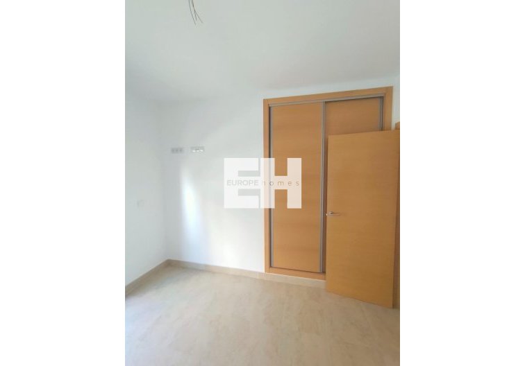 Segunda mano - Apartamento  - Torrevieja - Estacion De Autobuses