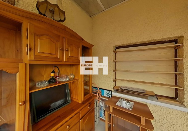 Resale - villa - Torrevieja - San Luis