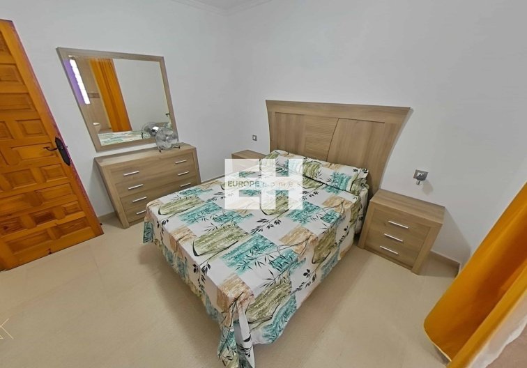 Resale - villa - Torrevieja - San Luis