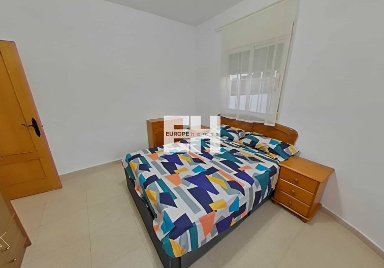 Resale - villa - Torrevieja - San Luis