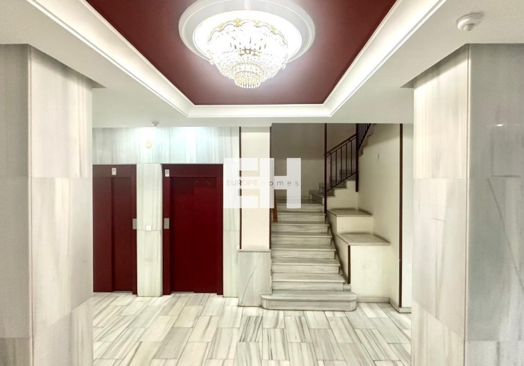 Herverkoop - Appartement - Torrevieja - Centro