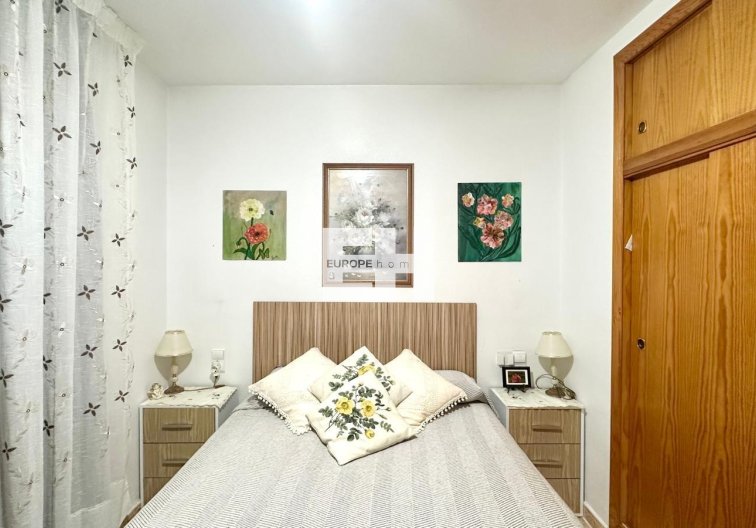 Herverkoop - Appartement - Torrevieja - Centro