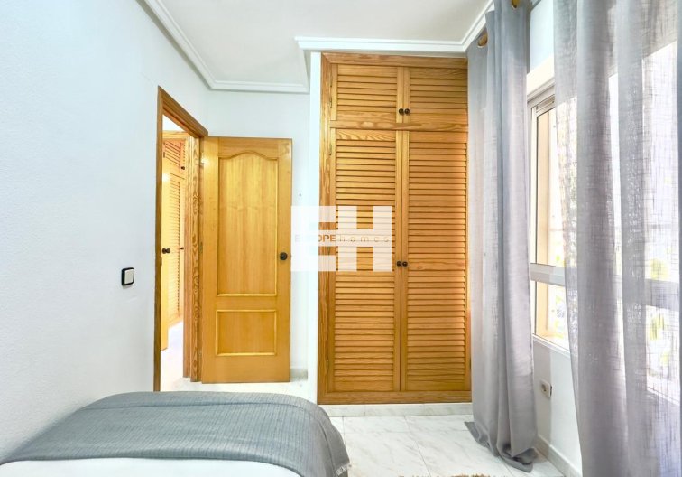 Segunda mano - Apartamento  - Torrevieja - Playa del Cura