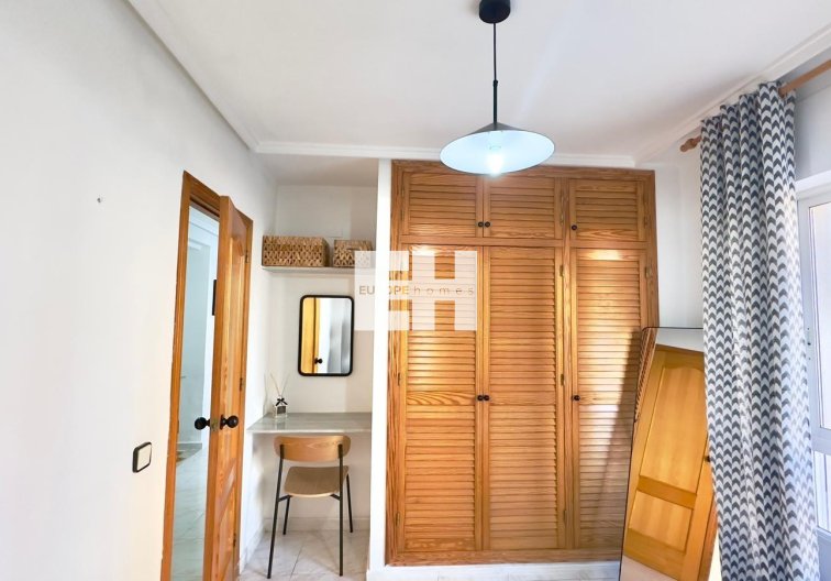 Segunda mano - Apartamento  - Torrevieja - Playa del Cura