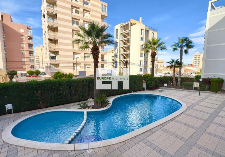 Segunda mano - Apartamento  - Torrevieja - Playa del Cura