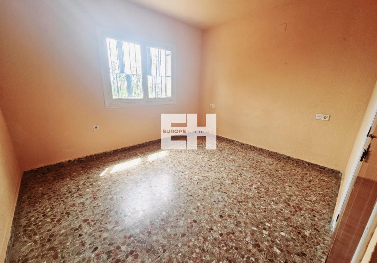 Resale - villa - Torrevieja - Los Balcones - Los Altos Del Edén