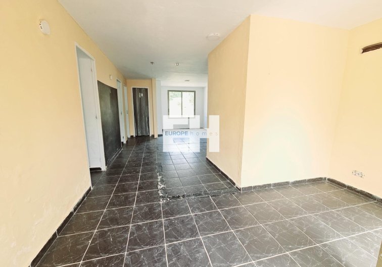 Resale - villa - Torrevieja - Los Balcones - Los Altos Del Edén