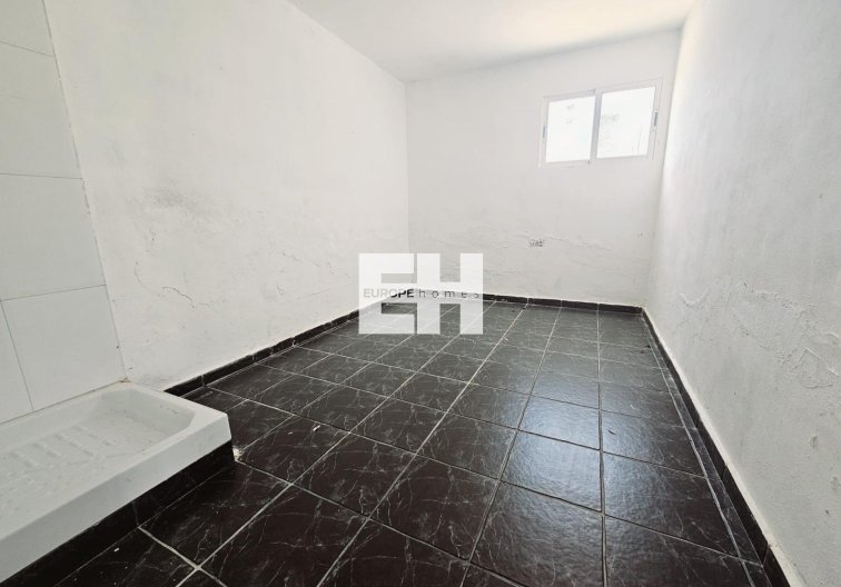 Resale - villa - Torrevieja - Los Balcones - Los Altos Del Edén