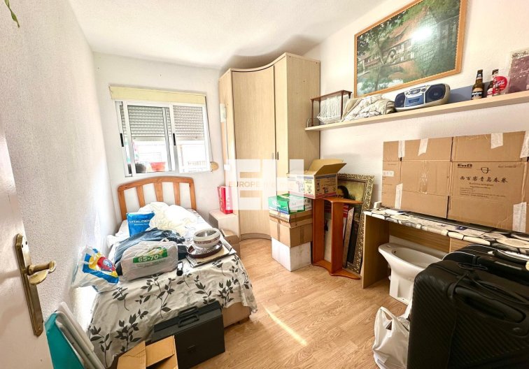 Segunda mano - Apartamento  - Torrevieja - Estacion De Autobuses