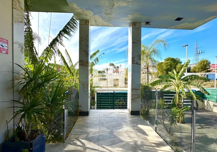 Resale - Apartment - Finestrat