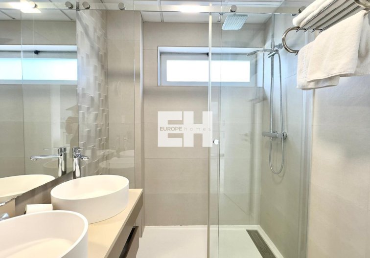 Resale - Apartment - Finestrat