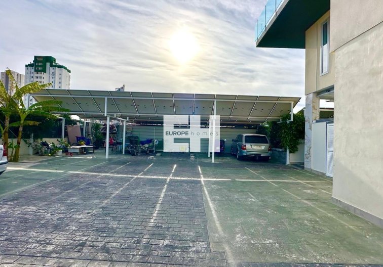 Resale - Apartment - Finestrat