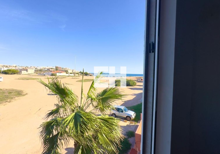 Resale - Apartment - Torrevieja - Zona Los Frutales