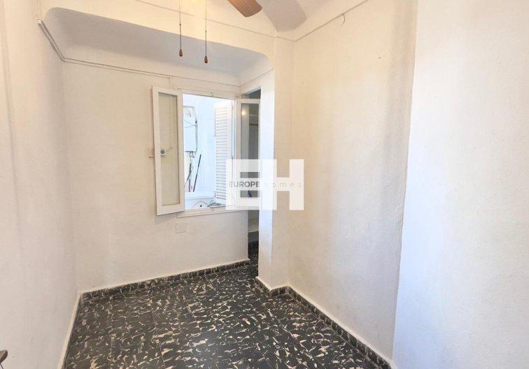 Resale - Apartment - Torrevieja - Zona Los Frutales