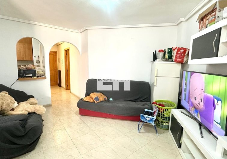 Segunda mano - Apartamento  - Torrevieja - Estacion De Autobuses