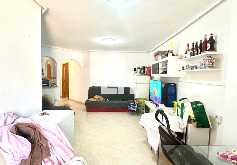 Segunda mano - Apartamento  - Torrevieja - Estacion De Autobuses