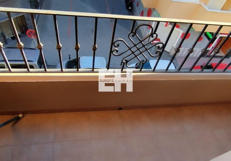 Resale - Apartment - Torrevieja