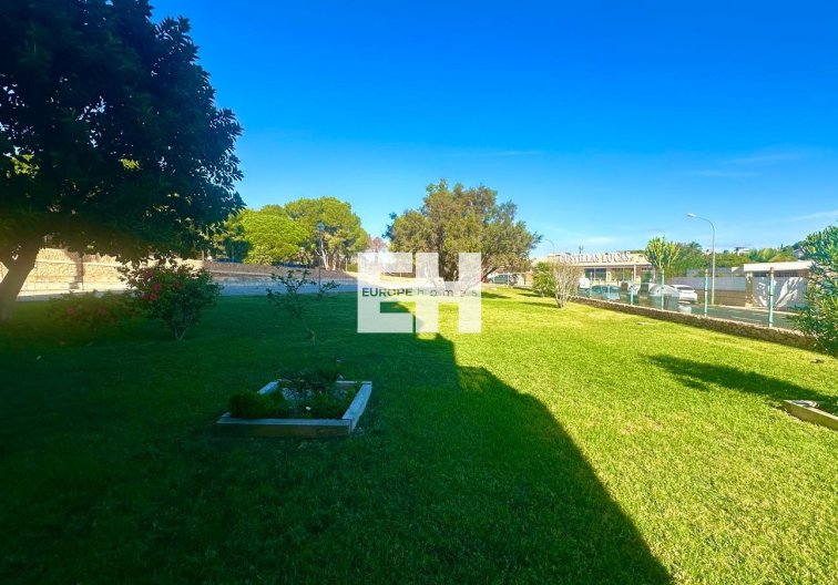 Resale - Apartment - Orihuela Costa - Altos De Campoamor