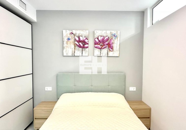 Resale - Apartment - Torrevieja - Playa del Cura