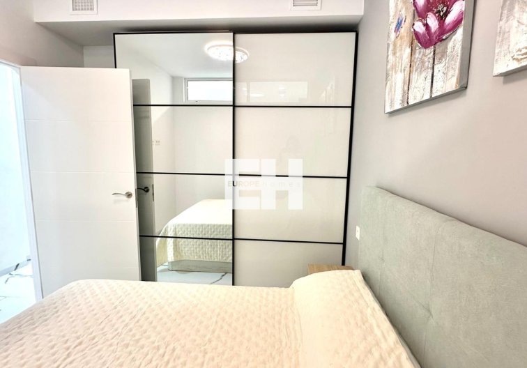 Resale - Apartment - Torrevieja - Playa del Cura