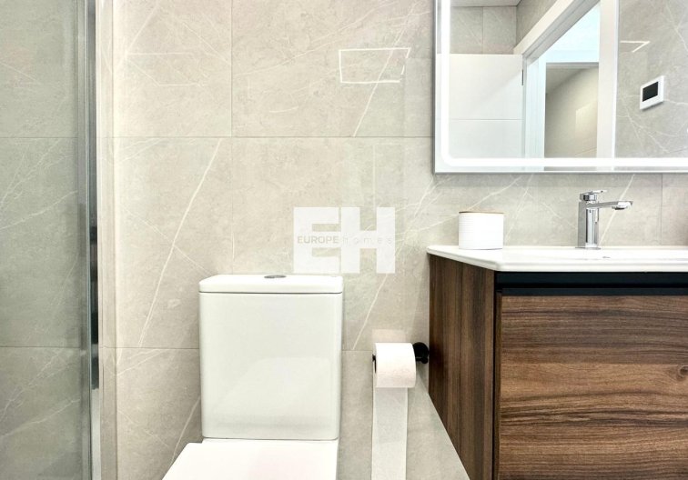 Resale - Apartment - Torrevieja - Playa del Cura