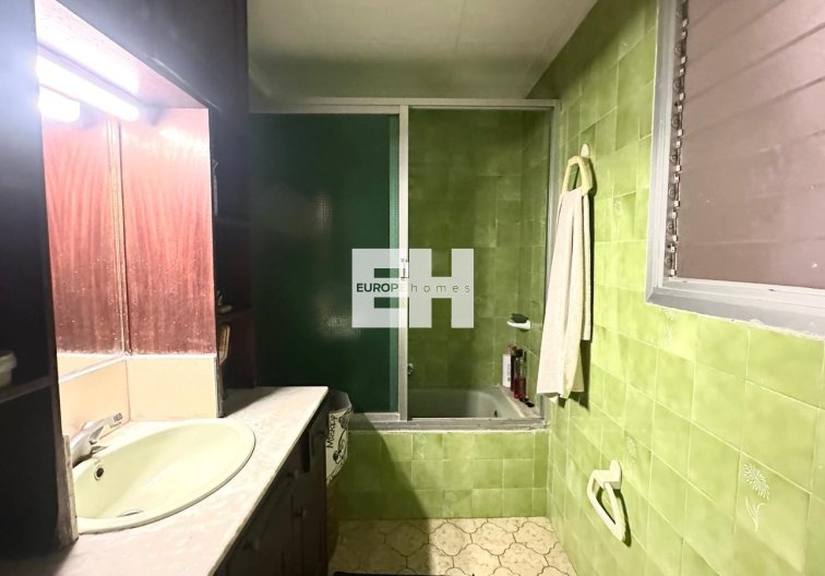 Resale - town house - Torrevieja - Playa del Cura