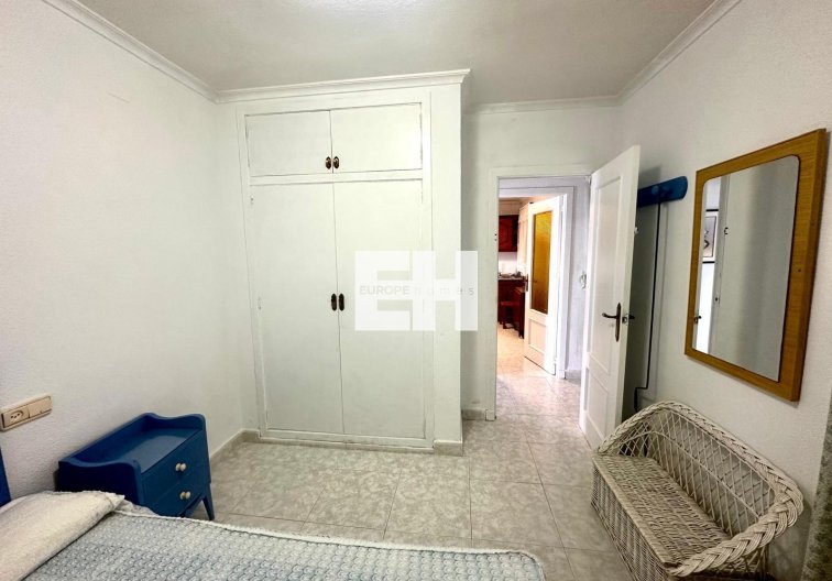 Segunda mano - Apartamento  - Torrevieja - Centro