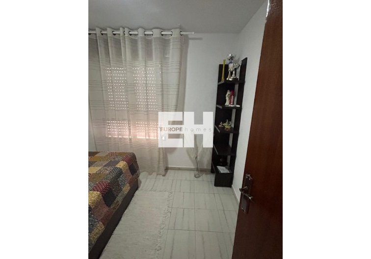 Resale - town house - Torrevieja - Centro
