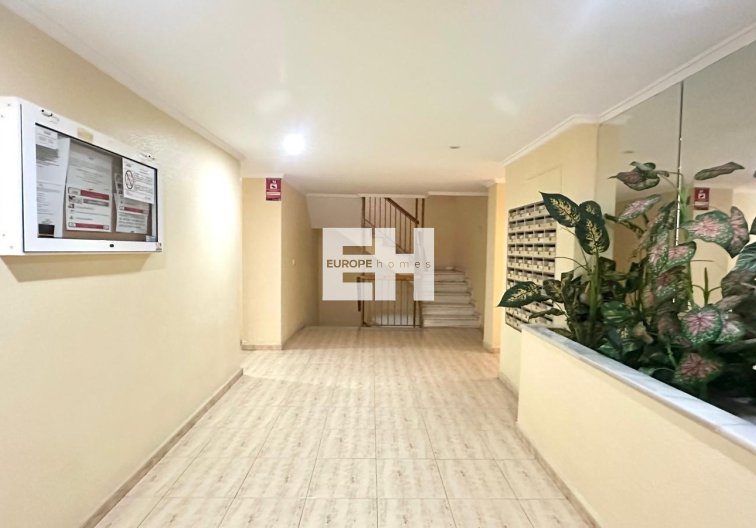 Revente - Appartement - Torrevieja - Acequion