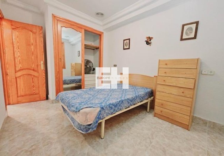Resale - villa - Guardamar del Segura - Guarmar Del Segura