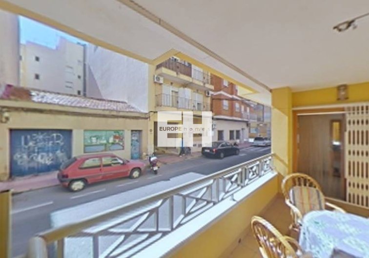 Segunda mano - Apartamento  - Torrevieja - Estacion De Autobuses